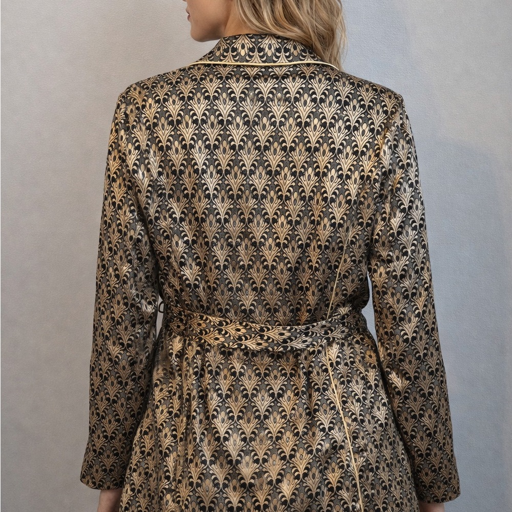 Women's Leopard Print Jacket - Picture 3 of 15